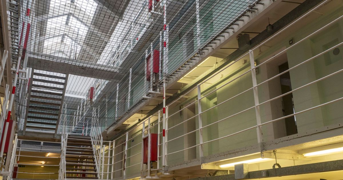 imported-skynews-prison-building_7247663.jpg