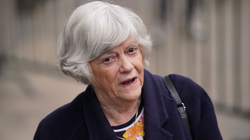 imported-skynews-ann-widdecombe_7304672.jpg