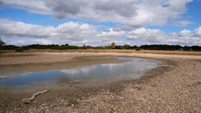 imported-skynews-reservoir-drought-heat_7316089.png