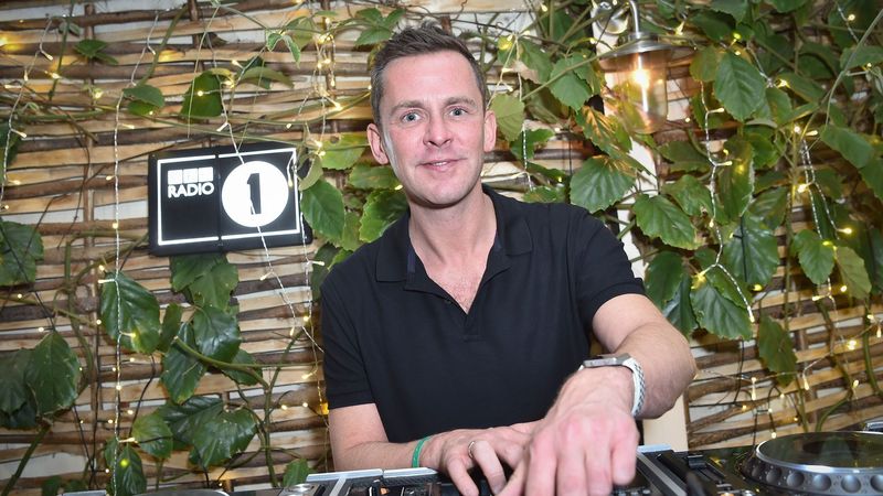 imported-skynews-scott-mills-shoreditch_7207585.jpg