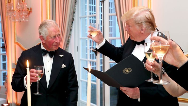imported-skynews-the-king-donald-trump_6950229.jpg