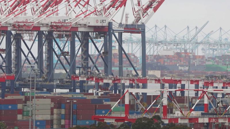 imported-skynews-ports-tariffs-us-china_6910906.jpg