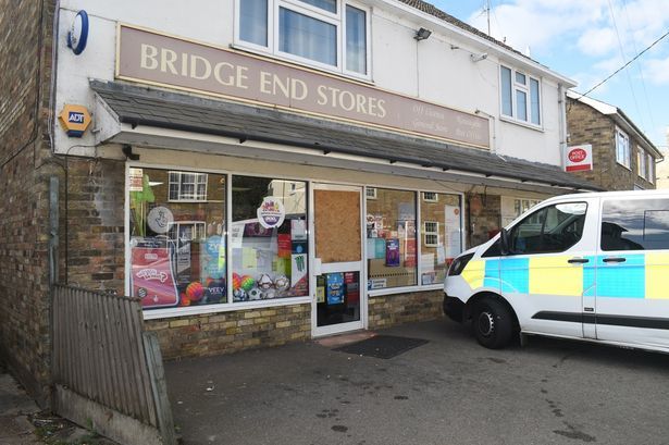 imported-0_Store-front-Earith.jpg