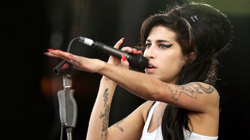 imported-skynews-amywinehouse-amy-winehouse_6355837.jpg