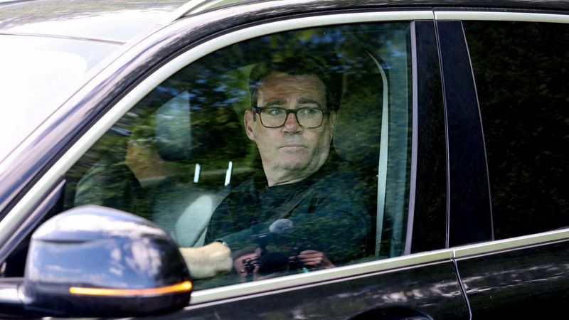 imported-skynews-andy-burnham-in-a-car-outside-his-home_7249967.jpg