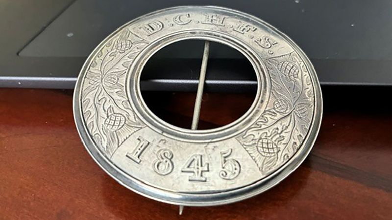 imported-skynews-brooch-bruce-cameron-williams_7363050.jpg