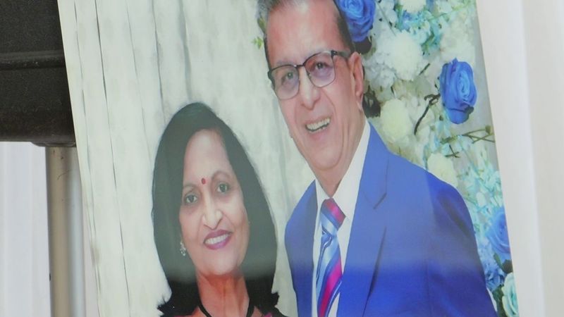 imported-skynews-shobhana-patel-ashok-patel_6982172.jpg