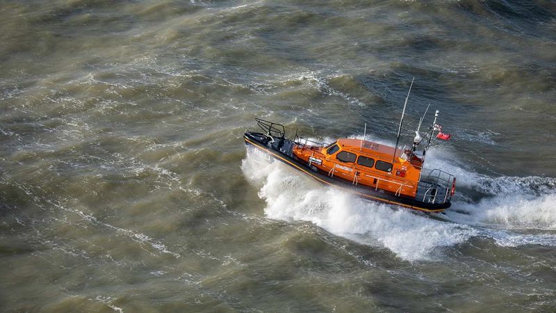 imported-skynews-rnli-lifeboat_7365853.jpg