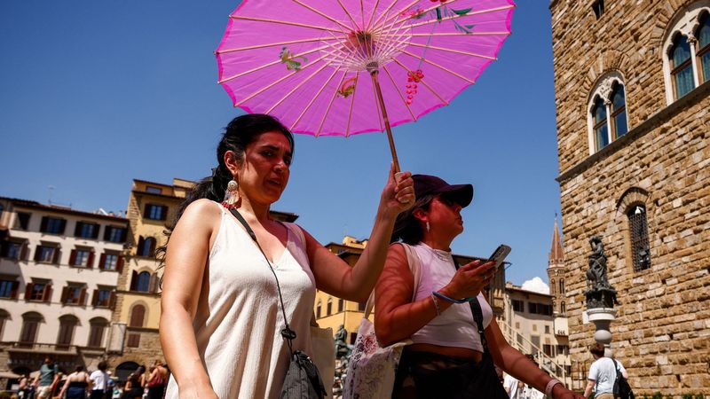 imported-skynews-weather-hot-italy-florence_7278521.jpg