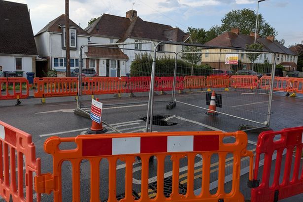 imported-3_Milton-Road-sinkhole-3jpeg.jpg