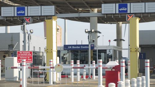 imported-skynews-albania-people-smuggling_7315187.jpg
