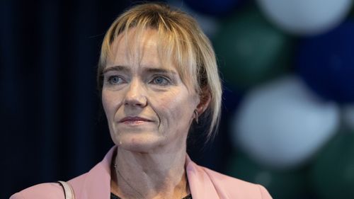 imported-skynews-sandie-peggie-dundee_7107562.jpg