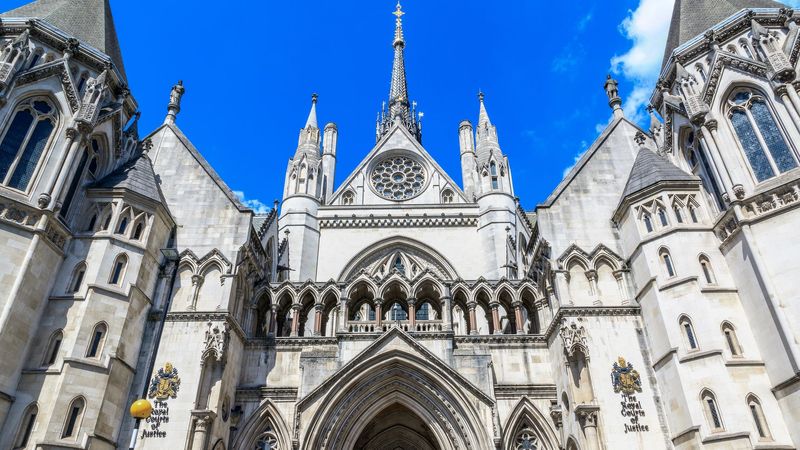 imported-skynews-crown-court-justice_7268372.jpg
