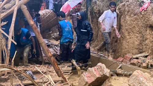 imported-skynews-bangladesh-landslide_7293071.jpg