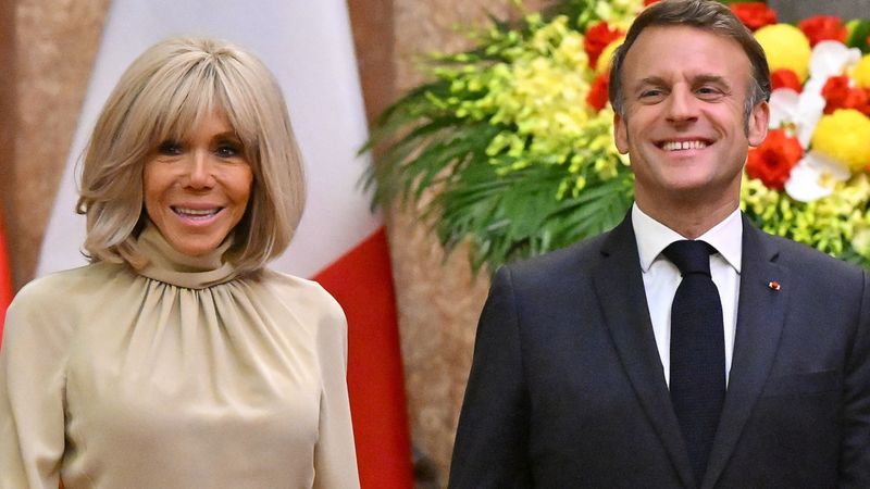 imported-skynews-emmanuel-macron-brigitte-macron_6927910.jpg