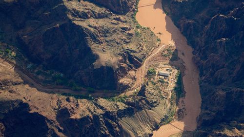 imported-skynews-grand-canyon-flood_7337166.jpg