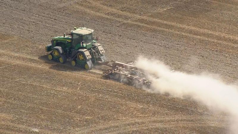 imported-skynews-drought-farming_7314015.jpg