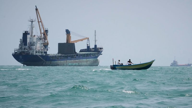 imported-skynews-iran-strait-of-hormuz_7345822.jpg