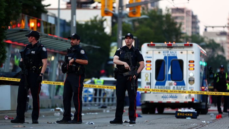 imported-skynews-toronto-festival-shooting_7295643.jpg