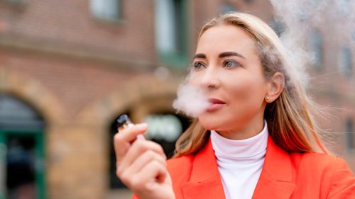 imported-skynews-vape-smoking_7369651.jpg