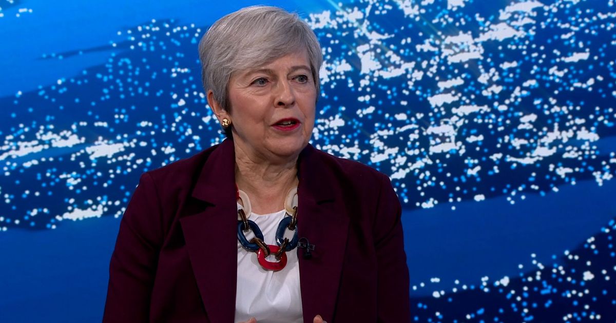 imported-skynews-yalda-hakim-theresa-may_7309773.jpg