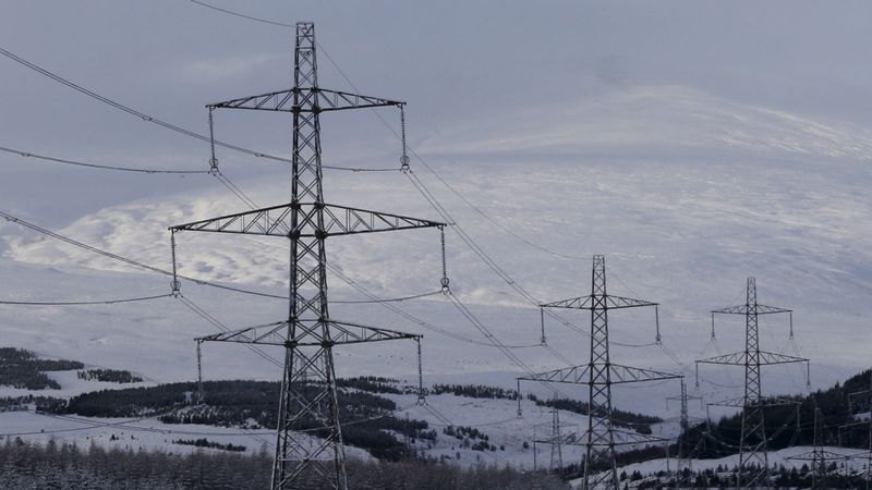 imported-skynews-pylons-pylon-electricity_6375605.jpg