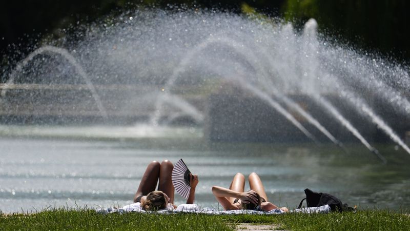 imported-skynews-uk-weather-heatwave_7281661.jpg