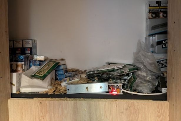 imported-0_Seized-cigarrettes-and-vapes-1.jpg