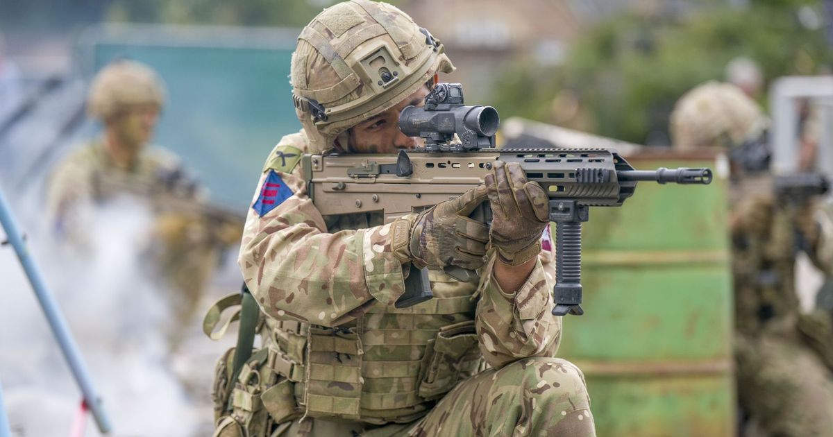 imported-skynews-defence-army-expo_7256082.jpg