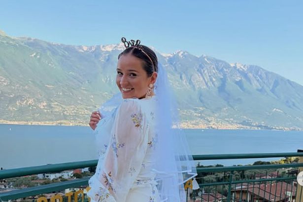 imported-0_KNM_BRIDE_GOONIES_WEDDING_LASHES_6.jpg
