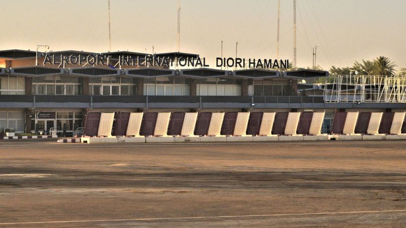 imported-skynews-diori-hamani-international-airport_7276814.jpg