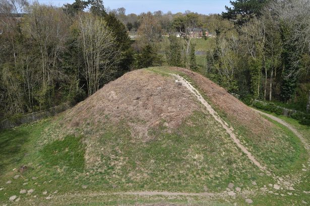 imported-1_006WG_CAMB_HILLS_JPG.jpg