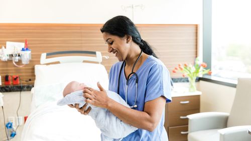 imported-skynews-midwife-nhs_7169861.jpg