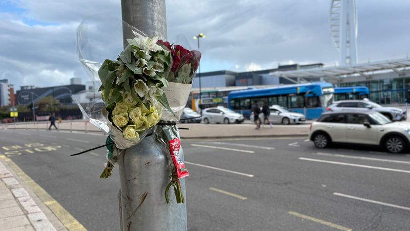 imported-skynews-portsmouth-the-hard_7326776.jpg
