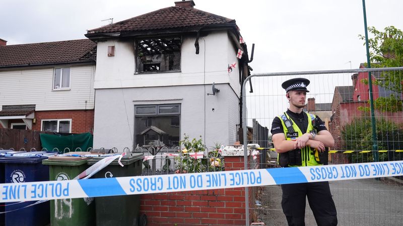 imported-skynews-middlesbrough-fire_7333131.jpg