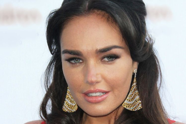 imported-Tamara_Ecclestone,_London,_2013_(crop)-832ce7.jpg