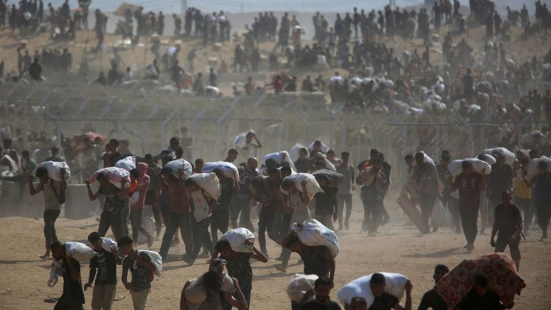imported-skynews-gaza-aid_6982910.jpg