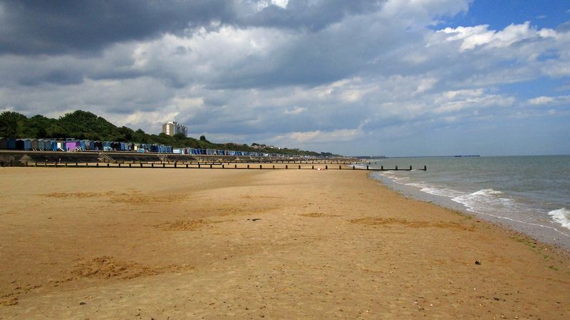 imported-skynews-frinton-essex_7310600.jpg