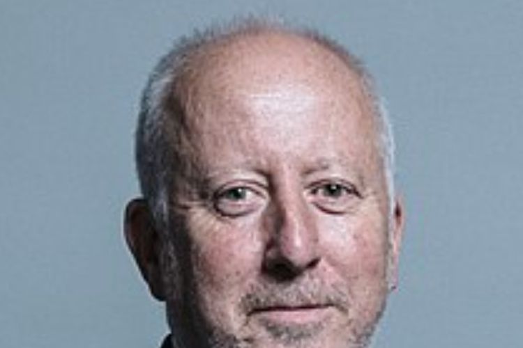 imported-220px-Official_portrait_of_Andy_McDonald_crop_2-802c1f.jpg