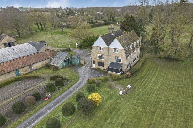 imported-0_10-bed-house-in-Commercial-End-Swaffham-Bulbeck-2.jpg
