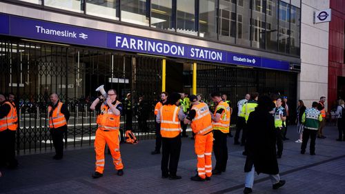 imported-skynews-farringdon-station_7235010.jpg