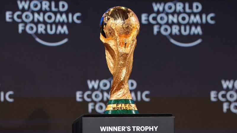 imported-skynews-world-cup-trophy-davos_7142541.jpg