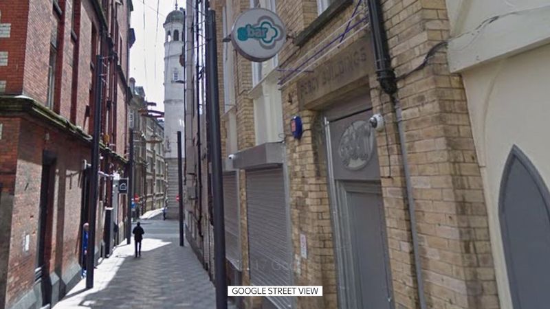 imported-skynews-g-bar-eberle-street_7356890.jpg