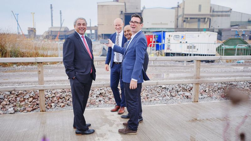 imported-skynews-port-talbot-andy-burnham_7332585.jpg