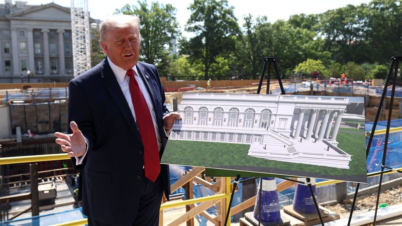 imported-skynews-donald-trump-white-house_7253203.jpg