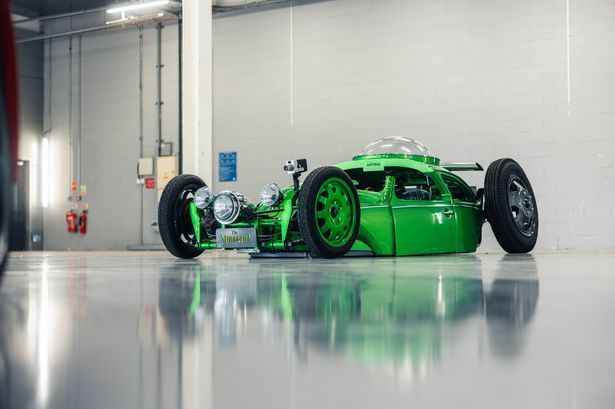 imported-0_Car-enthusiast-transforms-1974-Beetle-into-life-size-Hot-Wheels-car-out-of-junk.jpg