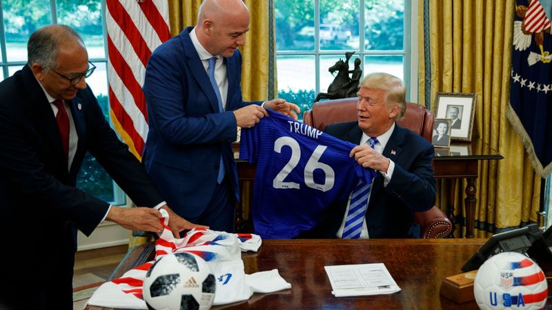 imported-skynews-gianni-infantino-oval-office_6941249.jpg
