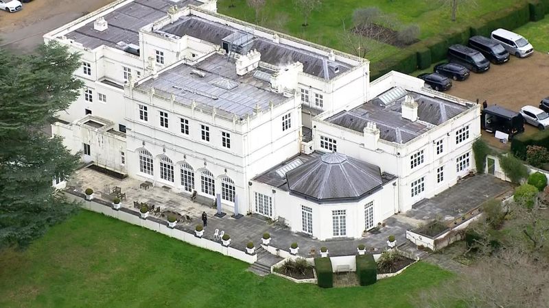 imported-skynews-royal-lodge-andrew_7170045.jpg