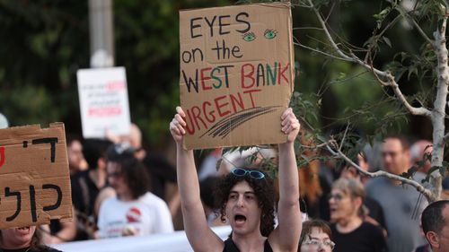 imported-skynews-tel-aviv-israel-settlement_7338764.jpg