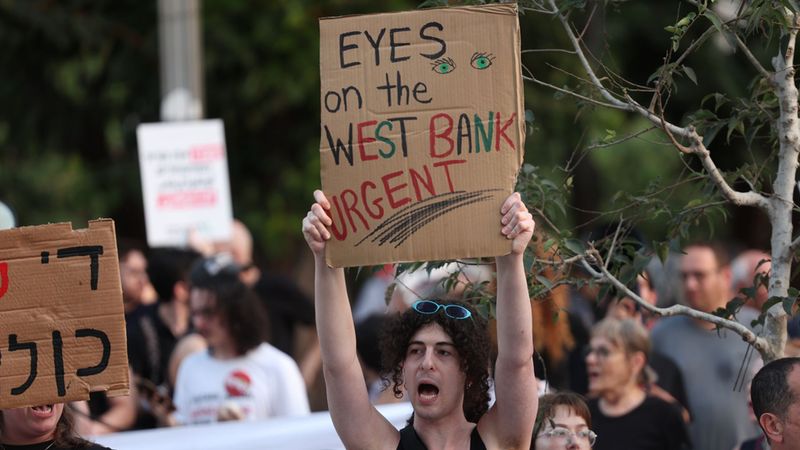 imported-skynews-tel-aviv-israel-settlement_7338764.jpg
